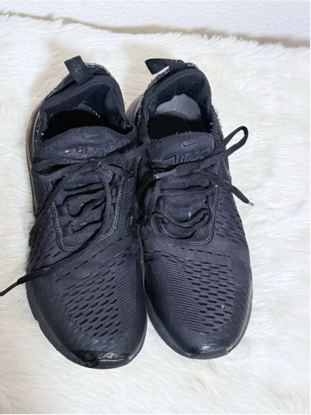 Women's Nike Air Max 270 Sneakers Black 8.5